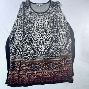 ZOZO Womens Knit Top Sweater Size Small Black White Damask Floral Pattern